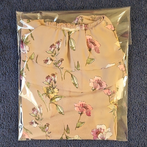 Altar'd State Textured Knit Top in Cream and Tan - Picture 16 of 16